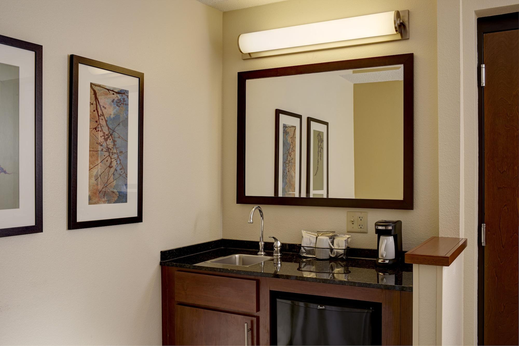 Hyatt Place Detroit/Utica Extérieur photo