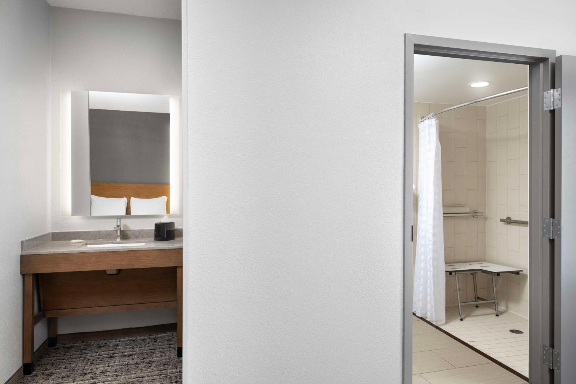 Hyatt Place Detroit/Utica Extérieur photo