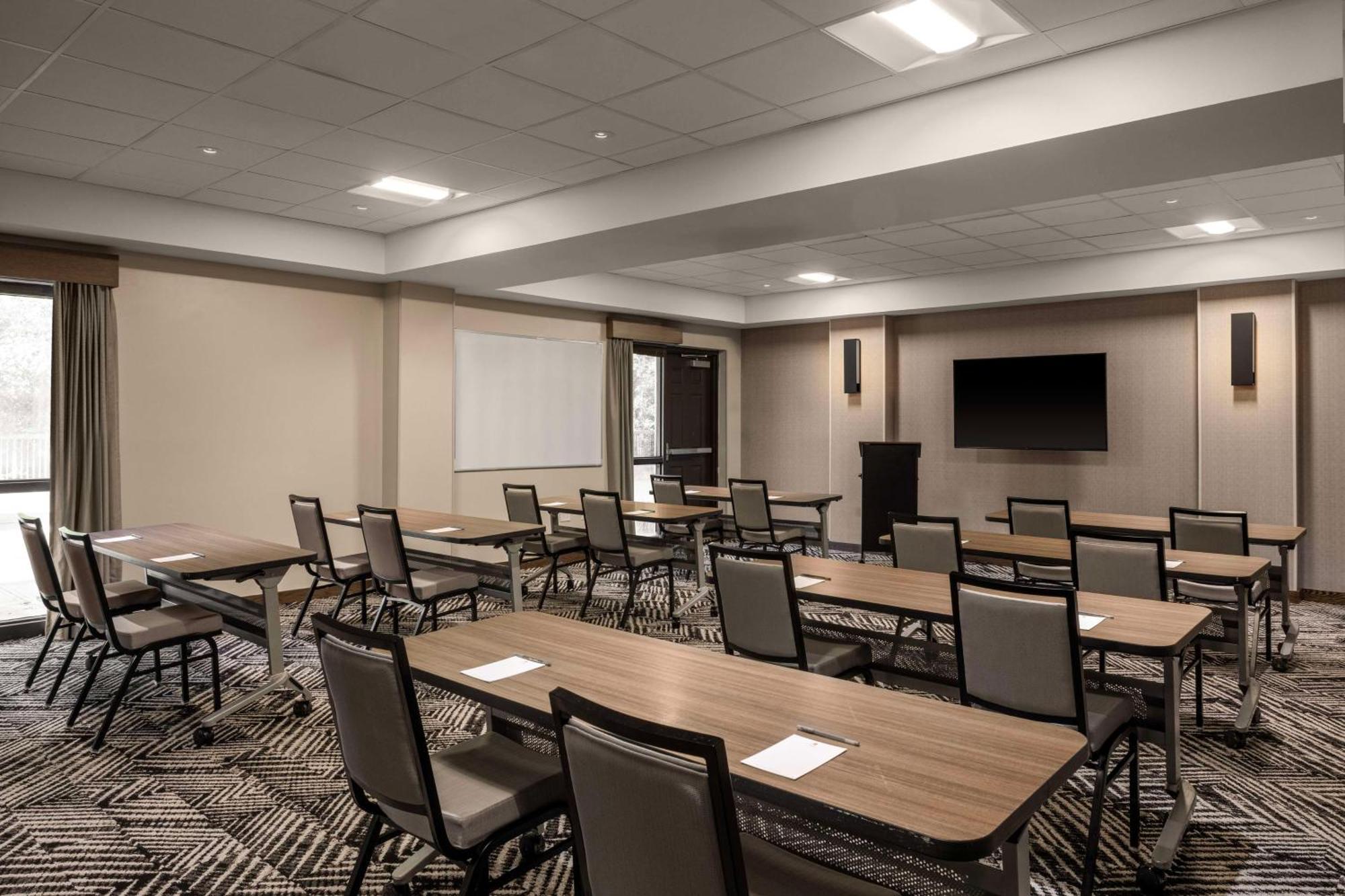 Hyatt Place Detroit/Utica Extérieur photo